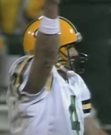 Brett Favre Brett Favre Extols Deion Sanders for his Tenacity in the Face of Cancer